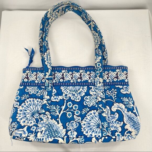 VERA BRADLEY Blue Betsey Quilted Tote Bag - Picture 2 of 10